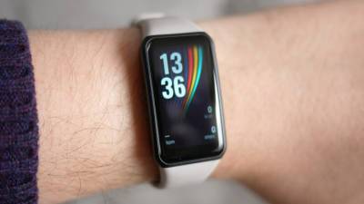 Honor - Обзор фитнес-браслета Honor Band 6: первый полноэкранный - vesti.ru