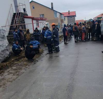 В Северо-Курильске строители подняли забастовку из-за долга по зарплате - sakhalin.info - Курильск - Северо-Курильск