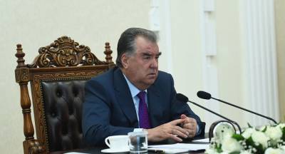 Эмомали Рахмон - Президент внес изменения в ряд законов Таджикистана - dialog.tj - Таджикистан