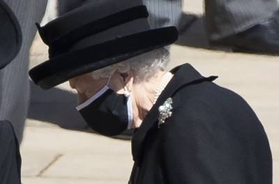 Елизавета II - принц Филипп - Новое несчастье настигло королеву Елизавету II, все подробности: "Умер в день похорон принца" - sport.politeka.net - Англия