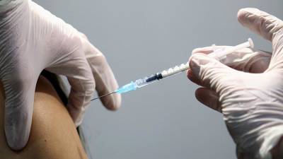 У австралийца выявили тромбоз через три дня после вакцинации Pfizer - iz.ru - Australia - штат Квинсленд