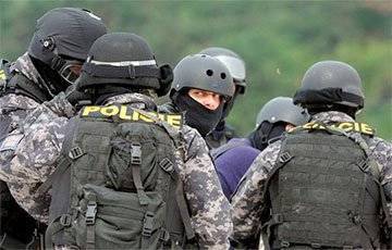 В Чехии провели масштабную операцию по задержанию пророссийских наемников, воевавших на Донбассе - charter97.org - Прага