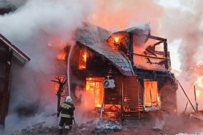 В Амурской области тушат крупный пожар - aif.ru - Амурская обл. - Приморье край - респ.Бурятия