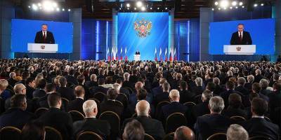 Владимир Путин - Виктор Янукович - Александр Лукашенко - Путин вспомнил о Януковиче, приводя примеры государственных переворотов в мире - ТЕЛЕГРАФ - telegraf.com.ua