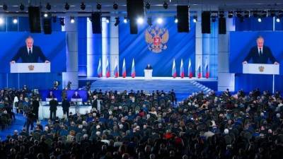 Владимир Путин - Путин рассказал, что обеспечивает стабильность политической системы - 5-tv.ru