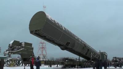 Владимир Путин - Российская армия примет на вооружение межконтинентальную ракету "Сармат" в 2022 году - politros.com