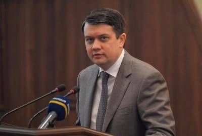 Дмитрий Разумков - Николай Тищенко - Разумкову стыдно за Тищенко, и день рождения своей жены он отпразднует дома - kp.ua - Киев