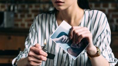 Как освободиться от сексуального притяжения к партнеру после расставания? - 5-tv.ru