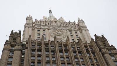 Джон Салливан - Замглавы посольства США прибыл в МИД России - iz.ru