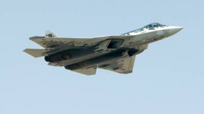СМИ: Су-57 научат управлять группой беспилотников - mir24.tv
