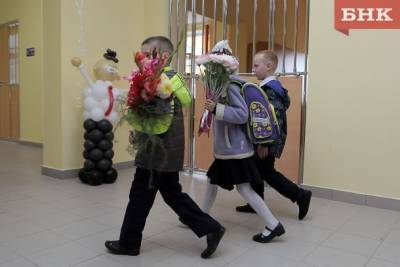 Владимир Путин - Антон Котяков - Как получить 10 тысяч рублей на школьников - bnkomi.ru