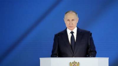 Владимир Путин - Дмитрий Медведев - Медведев прокомментировал послание Путина Федеральному собранию - russian.rt.com