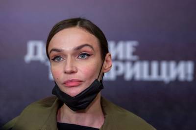 Алена Водонаева - «Плохо помню»: Водонаева заявила, что попала в реанимацию с микроинсультом - vm.ru