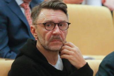 Сергей Шнуров - Полина Гагарина - Шнуров объяснил причину нападок на Полину Гагарину - mk.ru