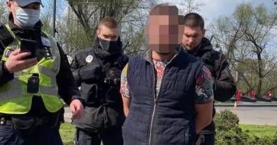 Полиция арестовала мужчину, открывшего огонь по коммунальщикам в центре Киева (фото, видео) - focus.ua - Киев