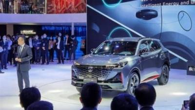 Шанхай-2021: состоялась премьера нового кроссовера Changan CS55 Plus - usedcars.ru - Шанхай