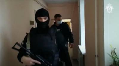 Появилось видео задержания главаря банды, обманувшей воронежцев на 10 млн - vestivrn.ru - Воронеж