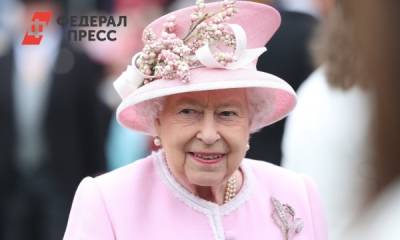 Елизавета II - Burberry и Hermes: в чем ходит Елизавета II - fedpress.ru - Москва