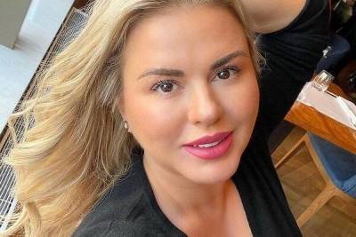 Анна Семенович - Анна Семенович осталась без квартиры из-за закрытых границ - skuke.net - Турция - Стамбул