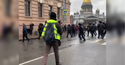 Масові акції на підтримку Навального: кількість затриманих зростає - fakty.ua - Украина