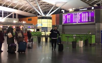 Денис Шмигаль - Поїзди вже не в тренді. Кабмін обіцяє українцям дешеві авіаперельоти - ukrainianwall.com - Украина