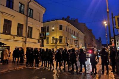 Алексей Навальный - ОВД-Инфо: на 22:20 на акциях задержано более 1000 человек в 82 городах России - znak.com - Москва - Санкт-Петербург - Сочи - Уфа - Казань - Кемерово
