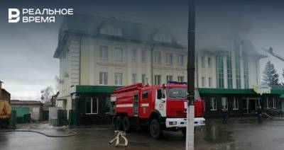 В Мамадыше загорелась кровля гостиницы - realnoevremya.ru - респ. Татарстан - Набережные Челны