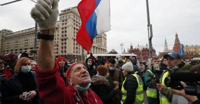 Алексей Венедиктов - "Это все равно капля в море". Как прошли акции в поддержку Навального в день послания Путина - rus.delfi.lv - Москва - Санкт-Петербург - Латвия
