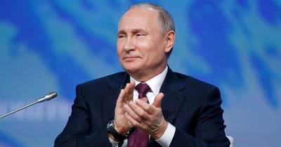 Владимир Путин - Путин сравнил Украину и страны Балтии с героями Киплинга - obzor.lt - Украина - Балтия