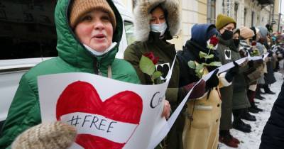 Навальный - Акции в поддержку Навального: в России задержали почти две тысячи человек - tsn.ua