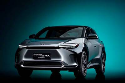 Toyota представила электрический полноприводный кроссовер - bin.ua - Украина