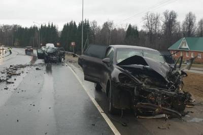 Водитель Porsche Cayenne устроил смертельное ДТП на въезде в Чебоксары - cheb.mk.ru - респ. Чувашия - Чебоксары