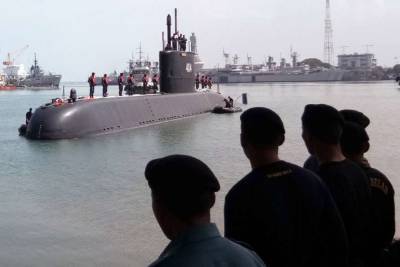 На месте поиска пропавшей индонезийской подлодки обнаружен другой объект - lenta.ua - Индонезия