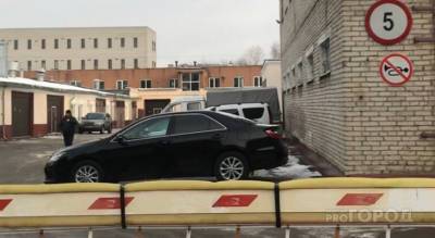 Mercedes Benz - Власти Чувашии распродают 8 казенных авто: есть и Volkswagen Phaeton, и Mercedes Benz - pg21.ru - респ. Чувашия