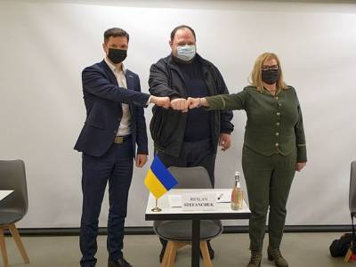 Руслан Стефанчук - Руководители парламентов Польши и Литвы побывали в Донбассе, увидев там «страшную картину» - rosbalt.ru - Литва