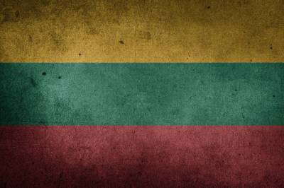Гитанас Науседа - Путин - Литва заявила о возможной высылке дипломатов России из солидарности с Чехией - news.vse42.ru - Москва - Россия - Литва - Вильнюс - Чехия - Прага