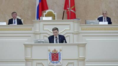 Алексей Навальный - Борис Вишневский - Вячеслав Макаров - Спикера ЗакСа Петербурга разозлило, что протестная акция прошла в день Послания президента Федеральному собранию - piter.tv - Санкт-Петербург
