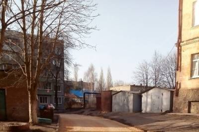 В Мичуринске начали благоустраивать дворовые территории - tambov.mk.ru - Мичуринск