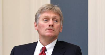 Дмитрий Песков - Якуб Кулганек - Песков назвал истерикой ситуации с высылкой дипломатов в Чехии - ren.tv - Москва - Россия - Чехия - Прага