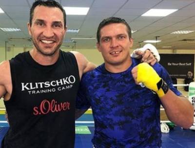 Александр Усик - Александр Красюк - Владимир Кличко - Дерек Чисора - Усик и Кличко сошлись в ринге: чем закончился бой - sport.politeka.net