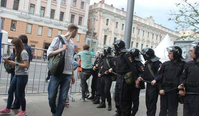 Алексей Навальный - Эксперт: акции протеста в России оказались скромными по своему масштабу - mkset.ru