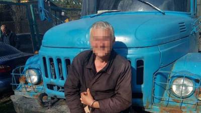В Киеве пьяный мужчина похитил ЗИЛ и сказал, что виноват в этом Путин - 24tv.ua - Киев - Новости