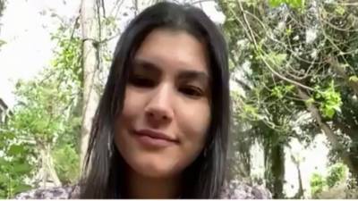 Эми пошла к косметологу и через час распухла: вот что сделал крем с молоком - vesty.co.il