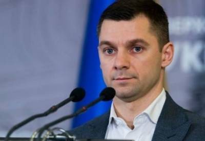 Василий Мокан - Украинцам хотят расширить права на землю - facenews.ua