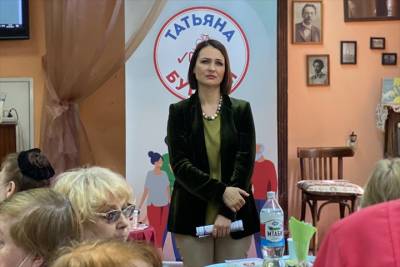 Татьяна Буцкая - Татьяна Буцкая выступила против унизительного для пожилых выбора льгот - vm.ru