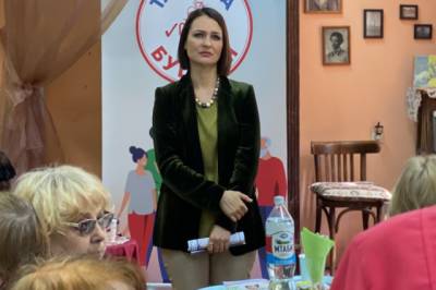 Татьяна Буцкая - Буцкая: пенсионеры должны получать помощь от государства в полном объеме - aif.ru