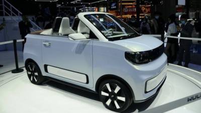 Шанхай-2021: у самого дешёвого в мире электромобиля «сорвало крышу» - usedcars.ru - Шанхай