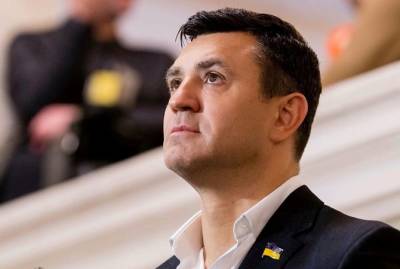 Николай Тищенко - Николай Тищенко не знает, кто запускал фейерверк, случайно совпавший с днем рождения его жены - kp.ua