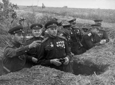 Г.К.Жуков - 5 советских полководцев, которых больше всего любили красноармейцы - russian7.ru