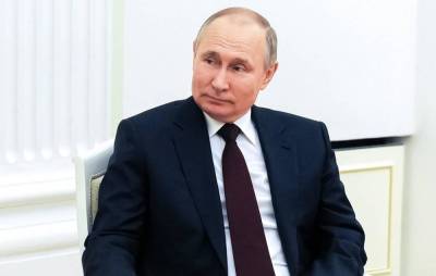 Владимир Зеленский - Владимир Путин - Александр Лукашенко - Владимир Украин - Меркель - Путин заявил о готовности обсудить с Зеленским в Москве двусторонние отношения - obzor.lt - Москва - Киев - Донбасс